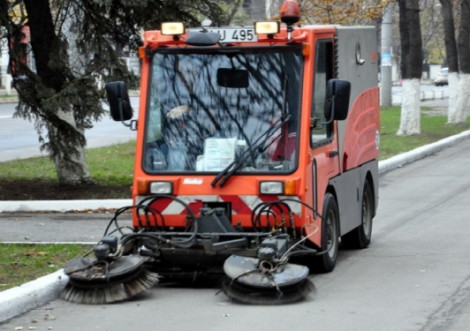 Весняне прибирання доріг в Охтирці розпочнеться 15 квітня